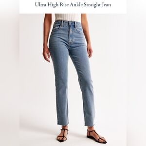 Abercrombie & Fitch Curve Love The Ankle Straight Ultra High Rise 26/2L